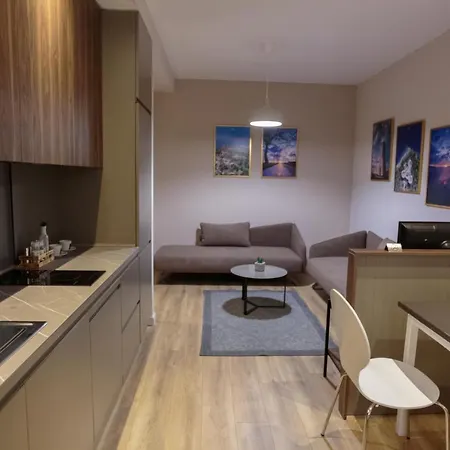 Porta Apartamento Vlorë